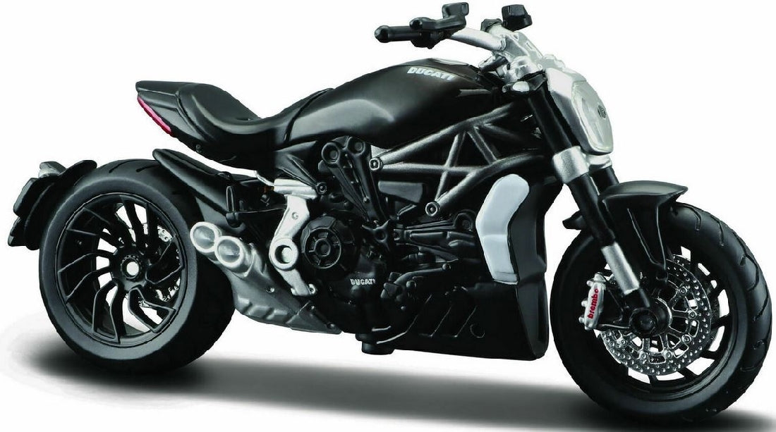 Bburago Ducati Xdiavel S Moto Bike Die Cast 1/18 Scale