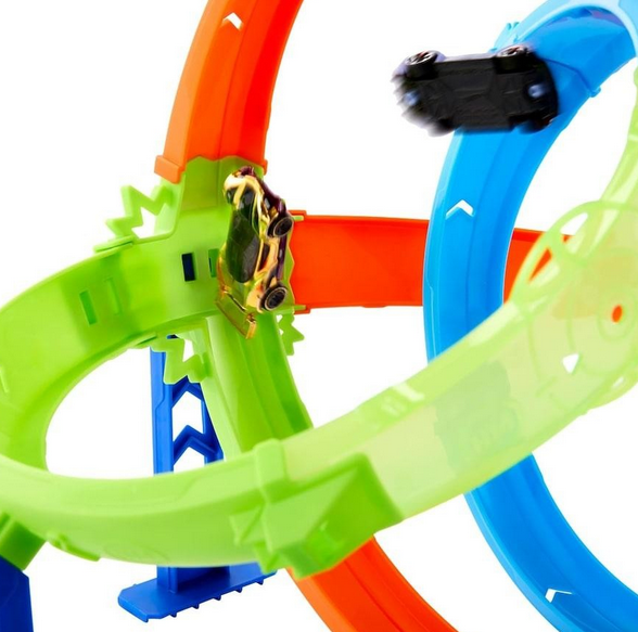 Hot Wheels Stunt Tracks Rapid Launch Cycclone Playset