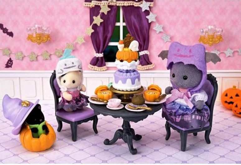 Sylvanian Families Halloween Surprise House Party Set Sf5764