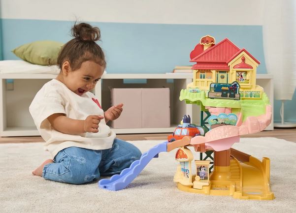 Vtech Toot-toot Drivers Bluey Road Trip Playset