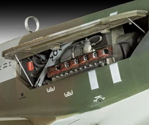 Revell Dornier D0335 Pfeil 1/48 Sc Model Kit