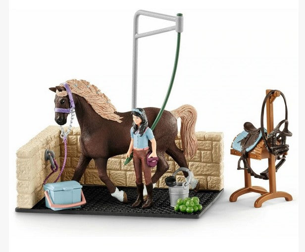 Schleich Washing Area With Emily & Luna