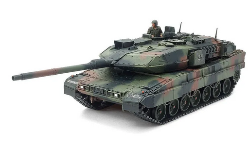 Tamiya 1/48 Leopard 2 A7v German Main Battle Tank