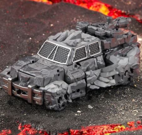 Transformers Legacy United Dlx Magneous