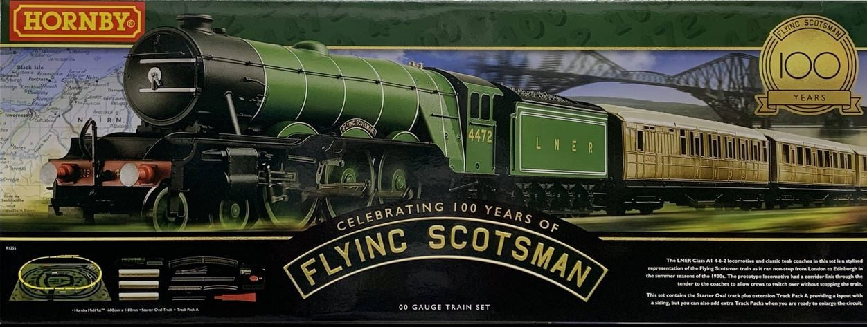 Hornby Flying Scotsman 00 Gauge Train Set Celebrating 100 Years Claasic Teak Coaches