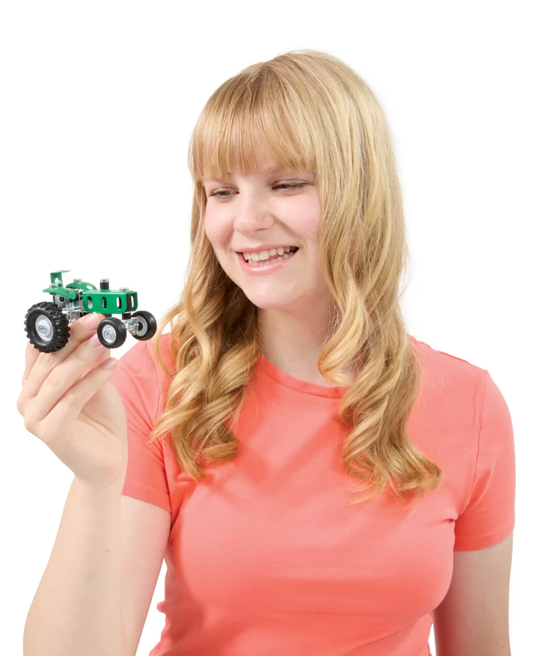 Meccano Masters Mini Makes Series 2 - Tractor