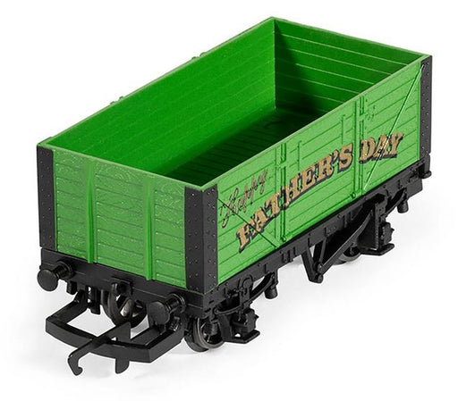 Hornby Fathers Day Wagon 00 Guage Rolling Stock R60284