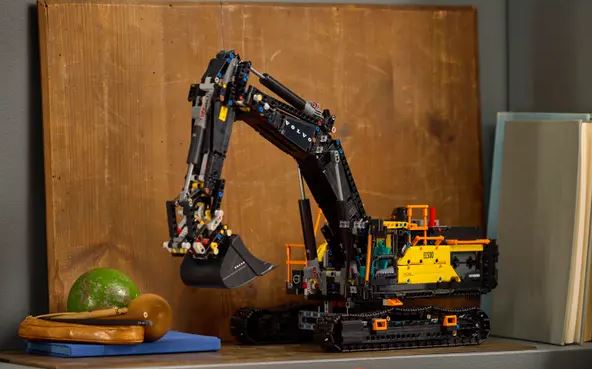 Lego 42215 Technic Volvo Ec500 Hybrid Excavator Ages:18+