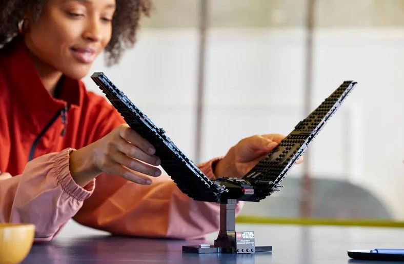 Lego 75406 Star Wars Kylo Ren's Command Shuttle