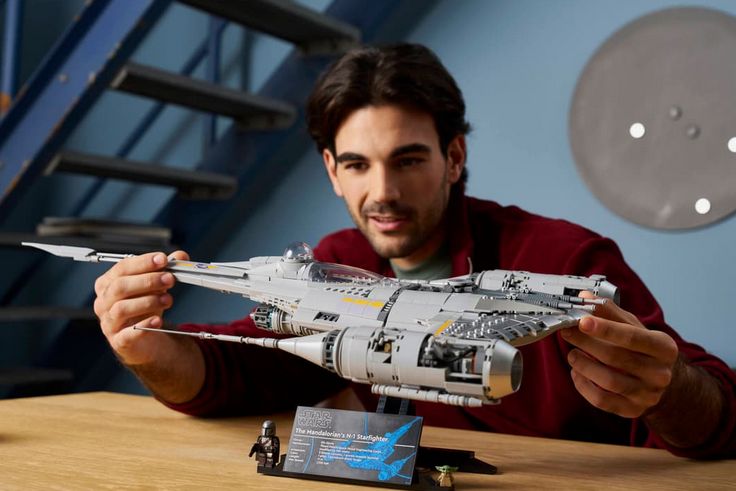 Lego 75442 Star Wars Mandalorian's N-1 Star Fighter Starship