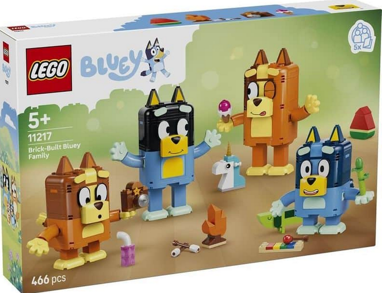 Lego 11217 Bluey Brick Built Bluey Family Ages:4+