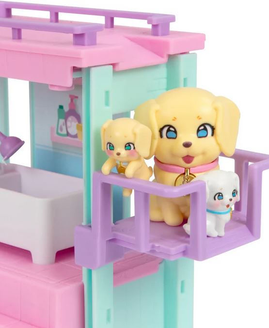 Little Live Pets Mam Surprise Baby Care Clinic