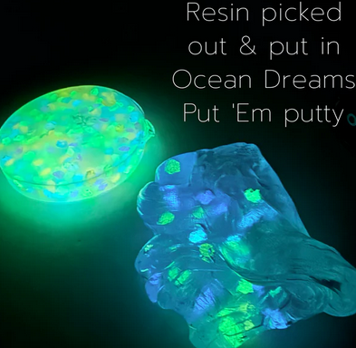 Crunchy Pick'ems Glow In The Dark Putty